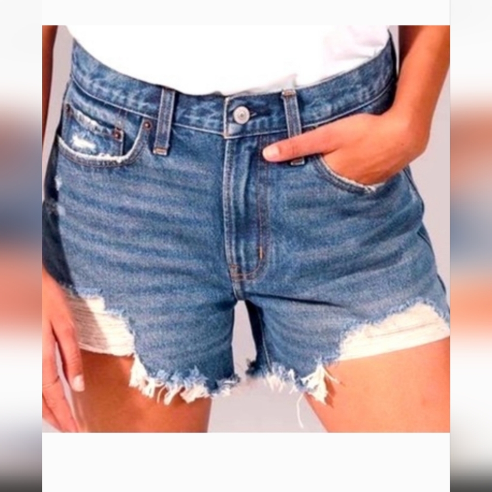 Abercrombie & Fitch Women's Shorts Size 0 (25)